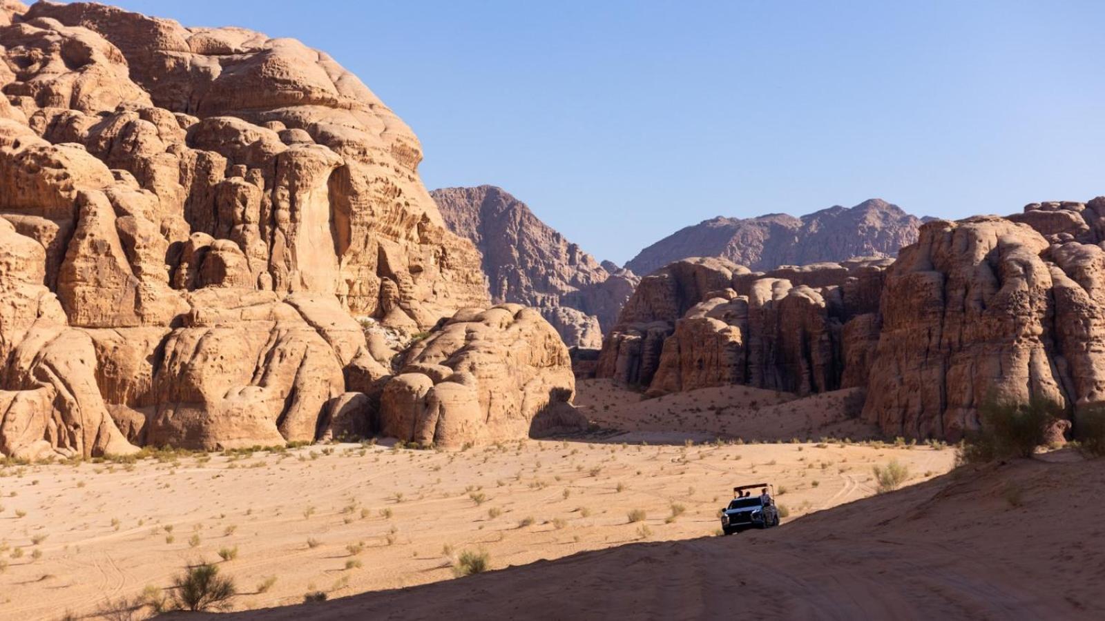 Wadi Rum Caeser Camp Hotel Buitenkant foto