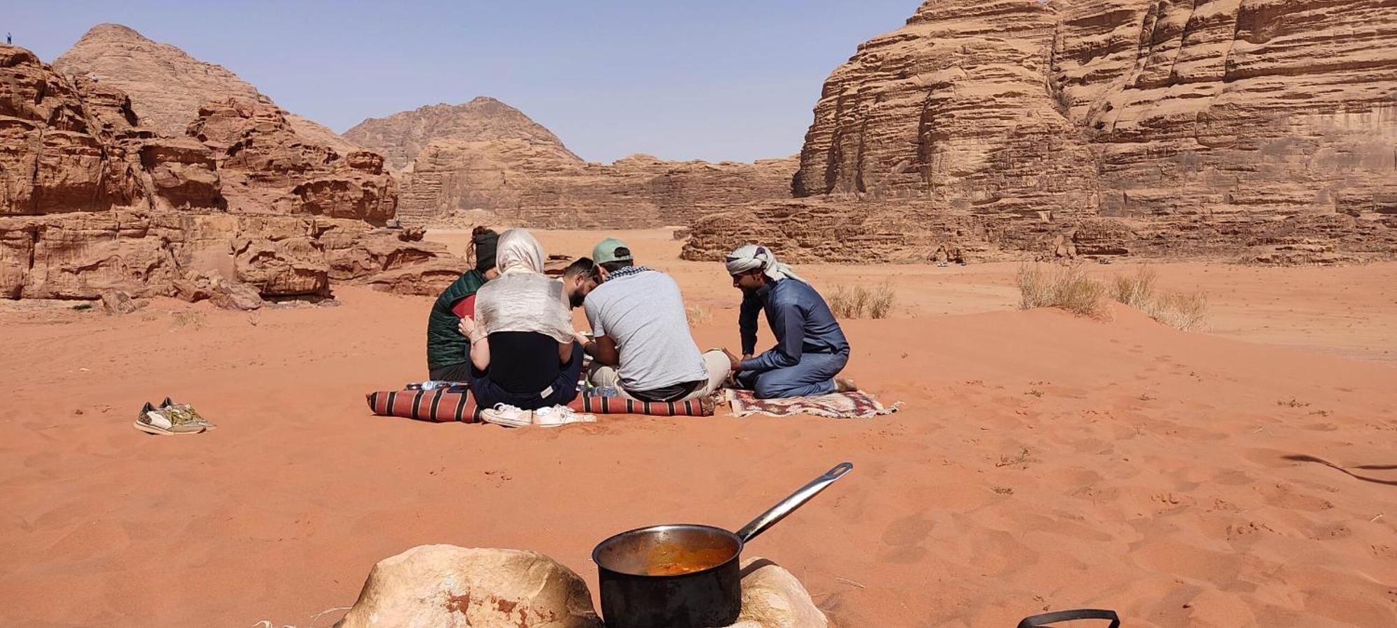 Wadi Rum Caeser Camp Hotel Buitenkant foto